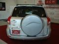 Classic Silver Metallic - RAV4 4WD Photo No. 8