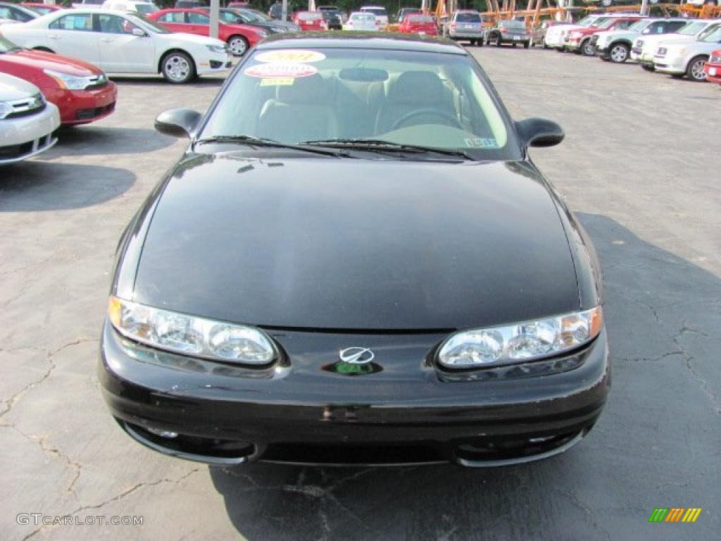 2001 Alero GLS Sedan - Onyx Black / Neutral photo #4