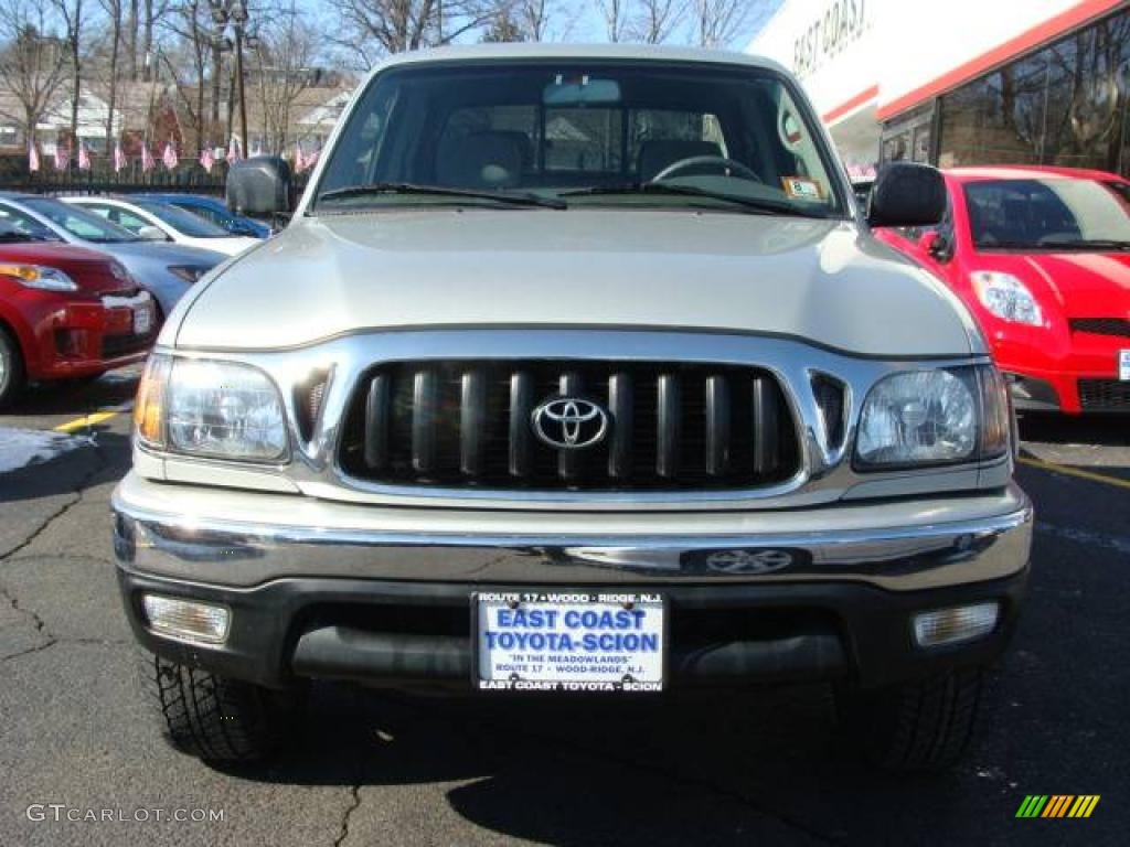 2004 Tacoma V6 Double Cab 4x4 - Lunar Mist Metallic / Charcoal photo #2