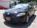 Black - Camry LE Photo No. 3