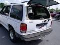 1998 Oxford White Ford Explorer XLT  photo #12