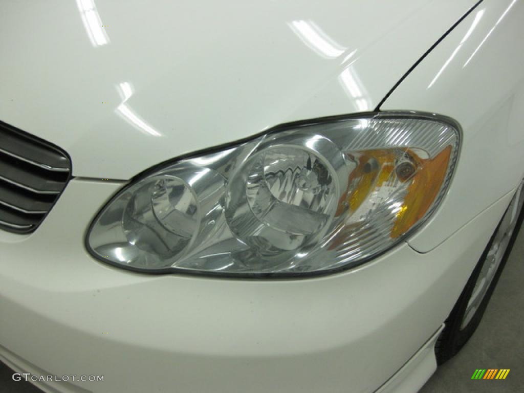 2003 Corolla S - Super White / Black photo #12