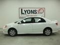 2003 Super White Toyota Corolla S  photo #28