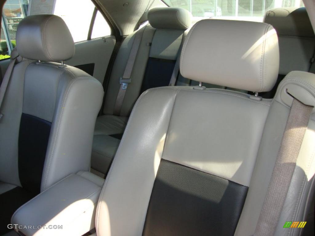 2004 CTS Sedan - Silver Smoke / Light Gray/Ebony photo #12