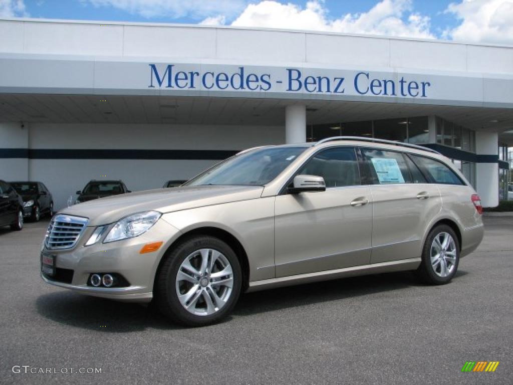 2011 E 350 4Matic Wagon - Pearl Beige Metallic / Almond/Mocha photo #1