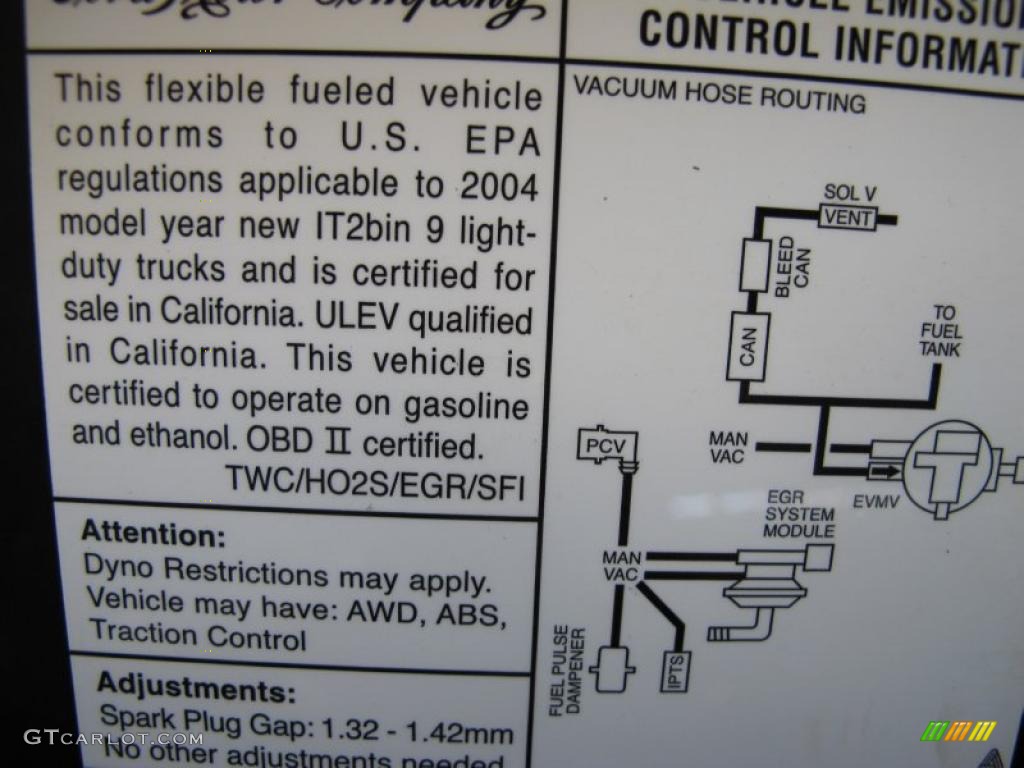 2004 Explorer XLT - Black / Graphite photo #32