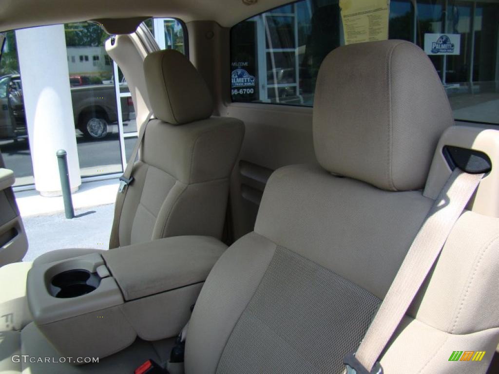 2006 F150 XLT Regular Cab - Arizona Beige Metallic / Tan photo #10