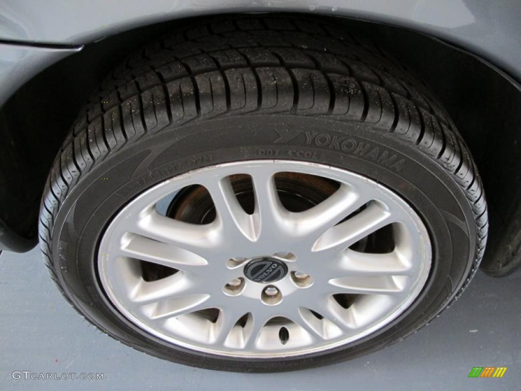 2004 V70 2.5T - Titanium Gray Metallic / Taupe photo #7