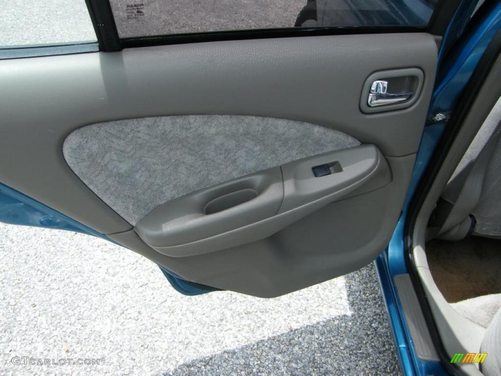 2003 Sentra GXE - Vibrant Blue Metallic / Stone Gray photo #22