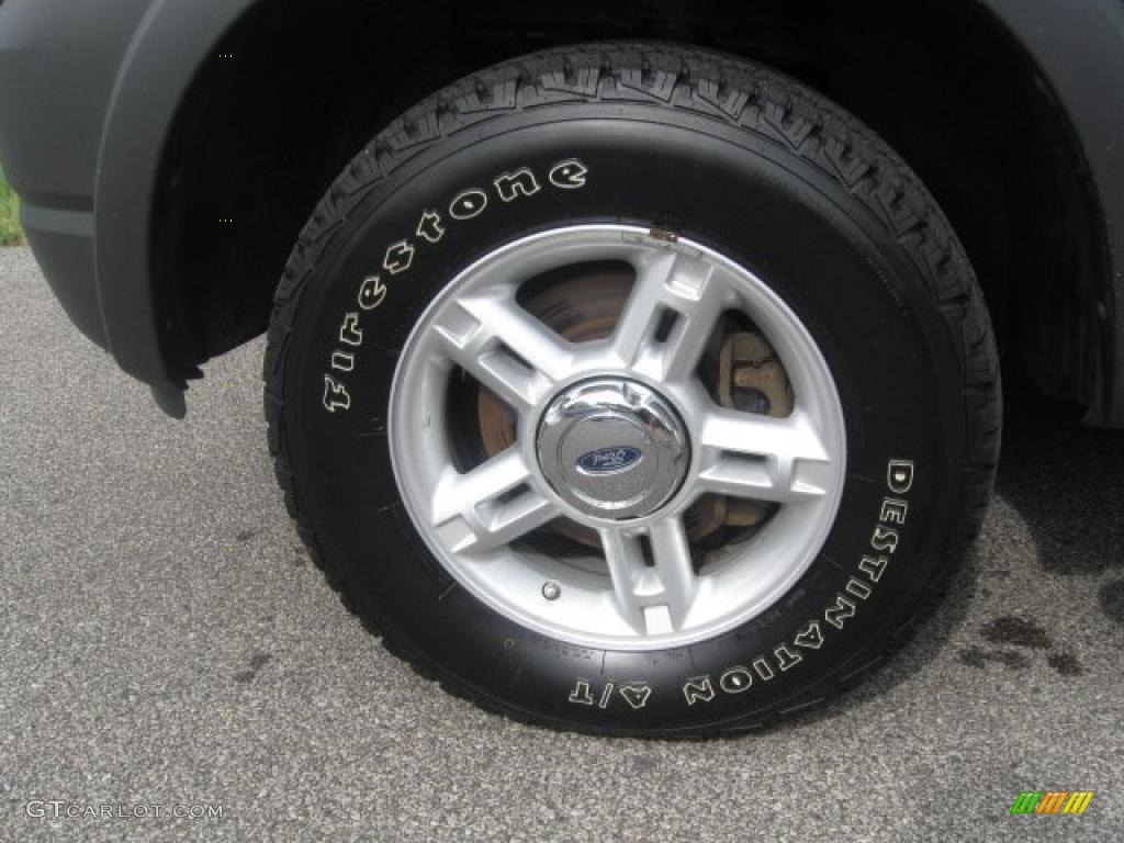 2004 Explorer XLS 4x4 - Dark Blue Pearl Metallic / Graphite photo #7