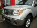 2006 Radiant Silver Nissan Frontier SE Crew Cab 4x4  photo #14