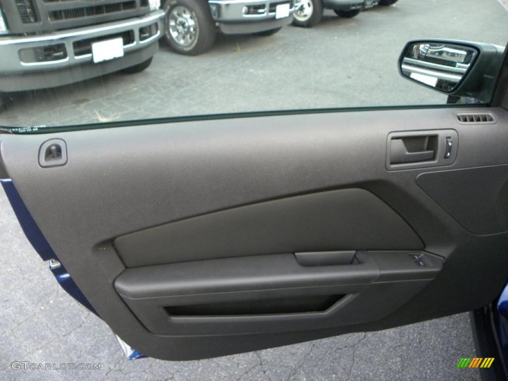 2011 Mustang V6 Coupe - Kona Blue Metallic / Charcoal Black photo #13