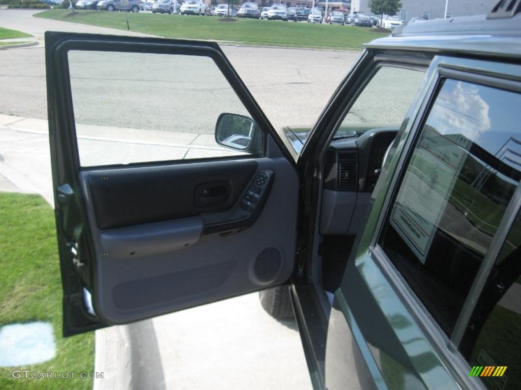 1998 Cherokee Sport 4x4 - Moss Green Pearl / Mist Gray photo #14