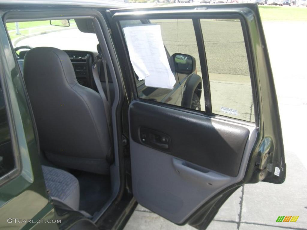 1998 Cherokee Sport 4x4 - Moss Green Pearl / Mist Gray photo #15