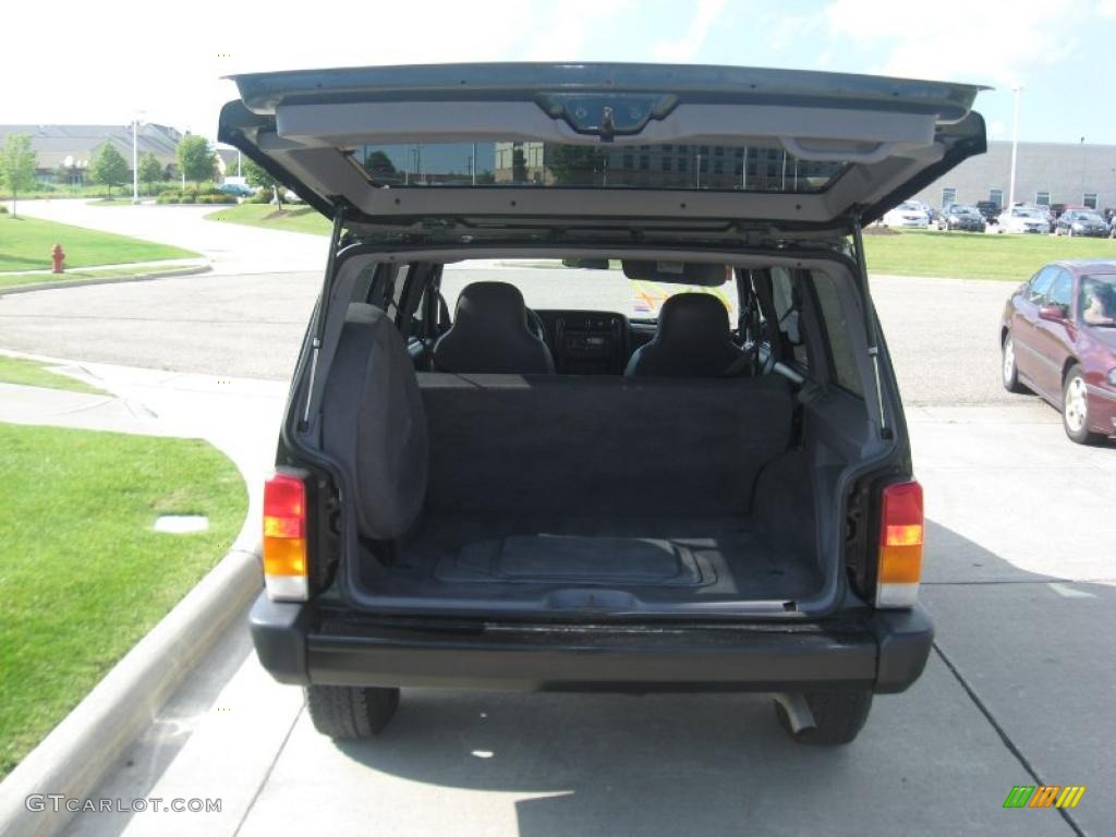 1998 Cherokee Sport 4x4 - Moss Green Pearl / Mist Gray photo #17