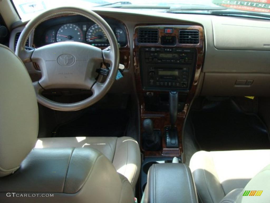 1999 4Runner Limited 4x4 - Imperial Jade Green Mica / Oak photo #9