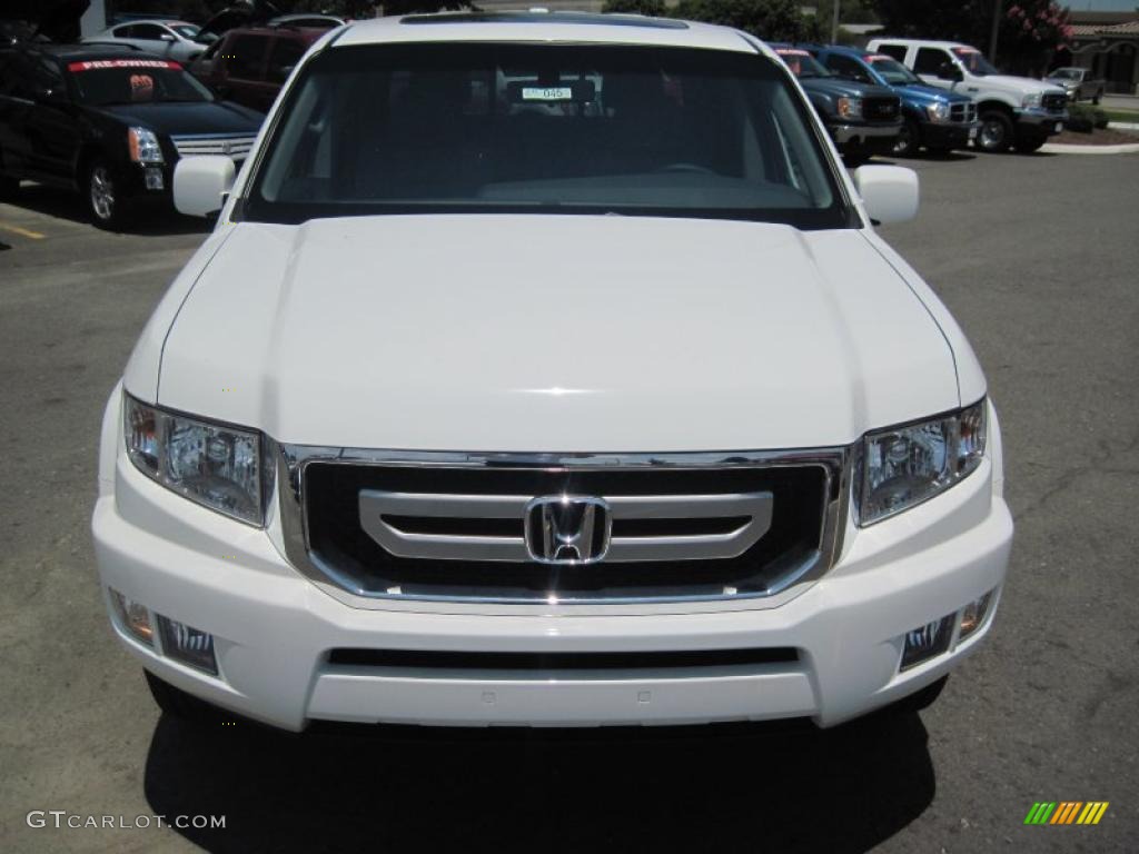 2010 Ridgeline RTL - White / Gray photo #2