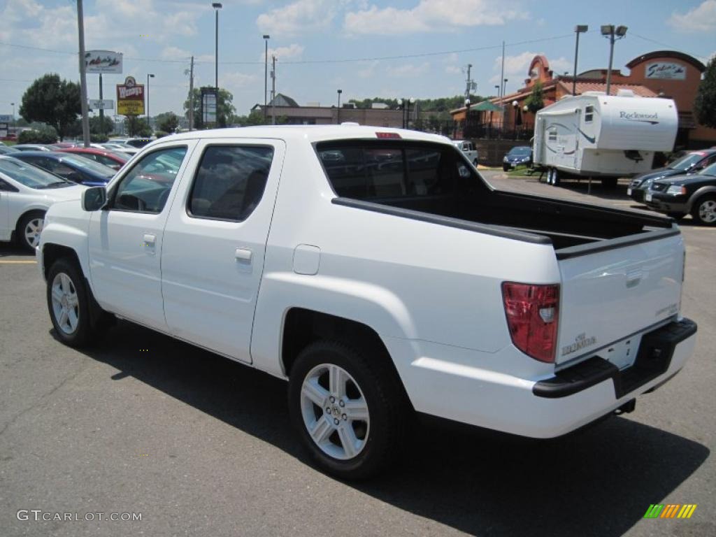2010 Ridgeline RTL - White / Gray photo #3