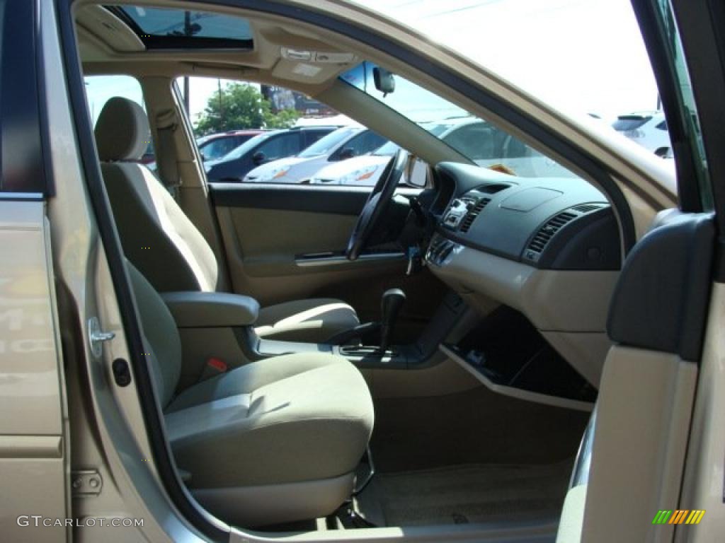2005 Camry SE - Beige / Taupe photo #8