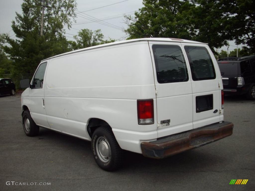 2001 E Series Van E150 Cargo - Oxford White / Medium Graphite photo #3