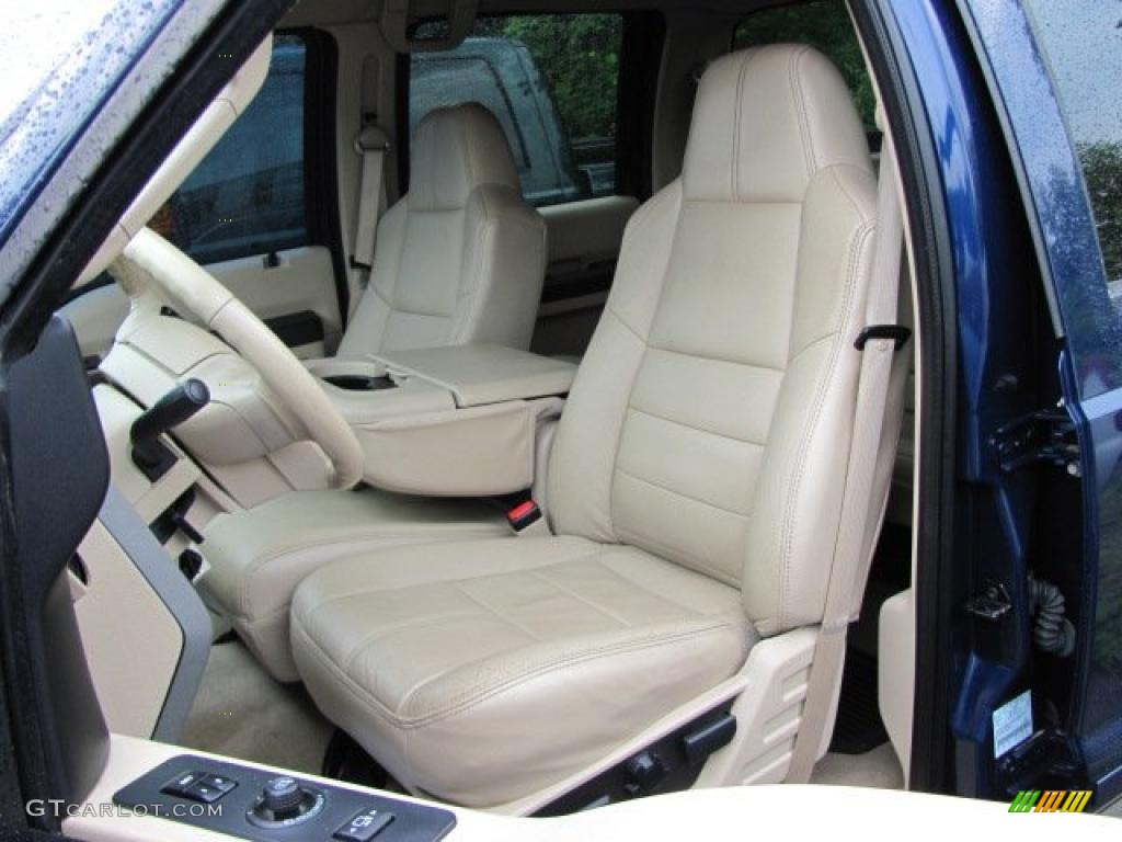 2008 F350 Super Duty Lariat Crew Cab 4x4 - Dark Blue Pearl Metallic / Camel photo #8