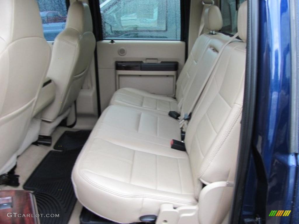 2008 F350 Super Duty Lariat Crew Cab 4x4 - Dark Blue Pearl Metallic / Camel photo #13