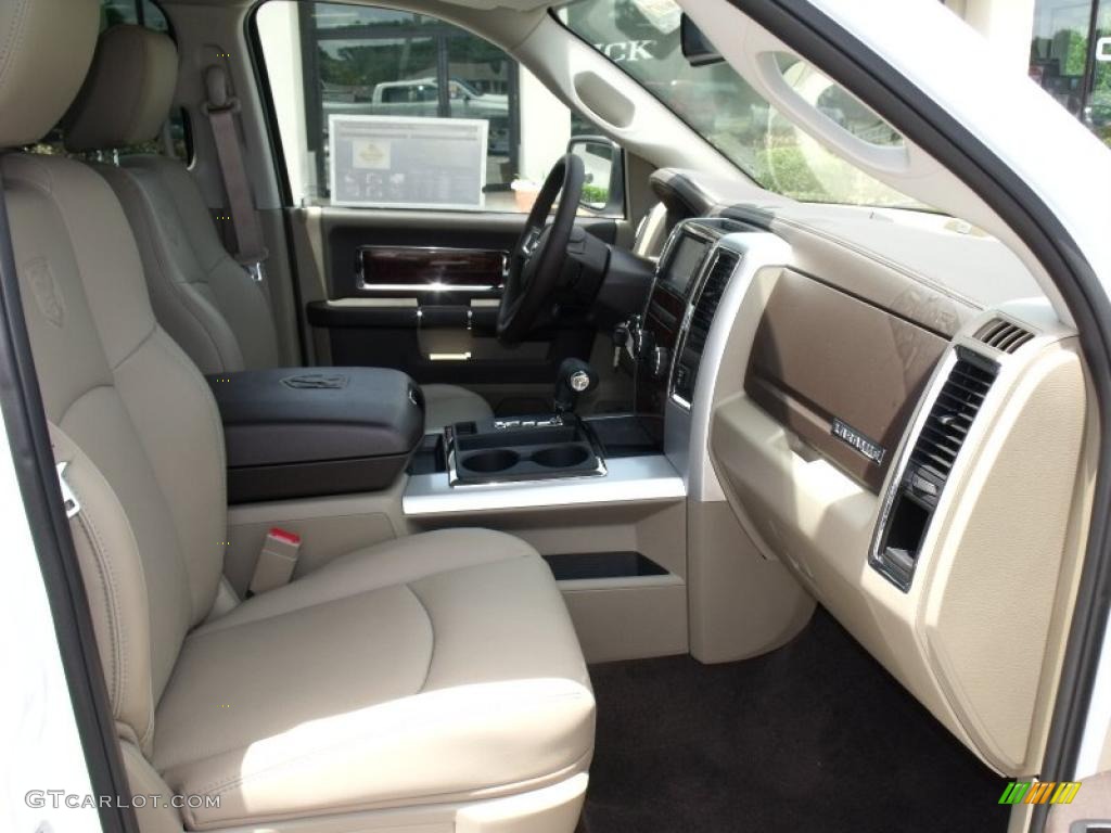 2010 Ram 1500 Laramie Crew Cab 4x4 - Stone White / Light Pebble Beige/Bark Brown photo #15