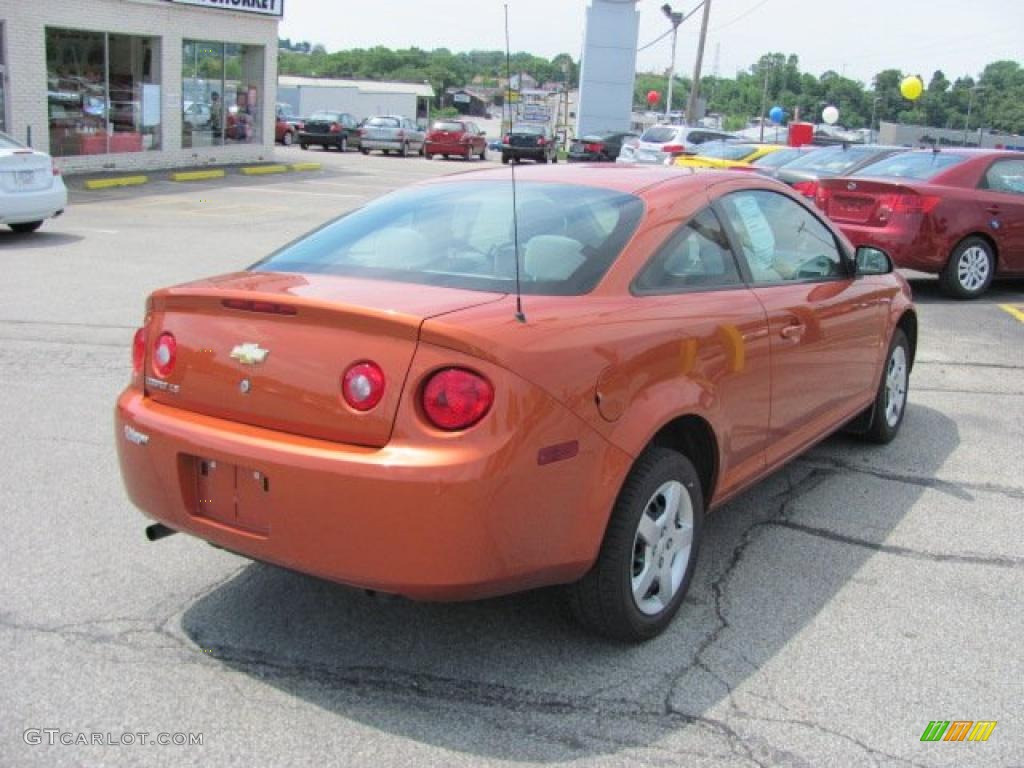 2007 Cobalt LS Coupe - Sunburst Orange Metallic / Gray photo #3