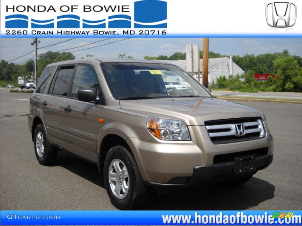 2007 Pilot LX 4WD - Desert Rock Metallic / Saddle photo #1