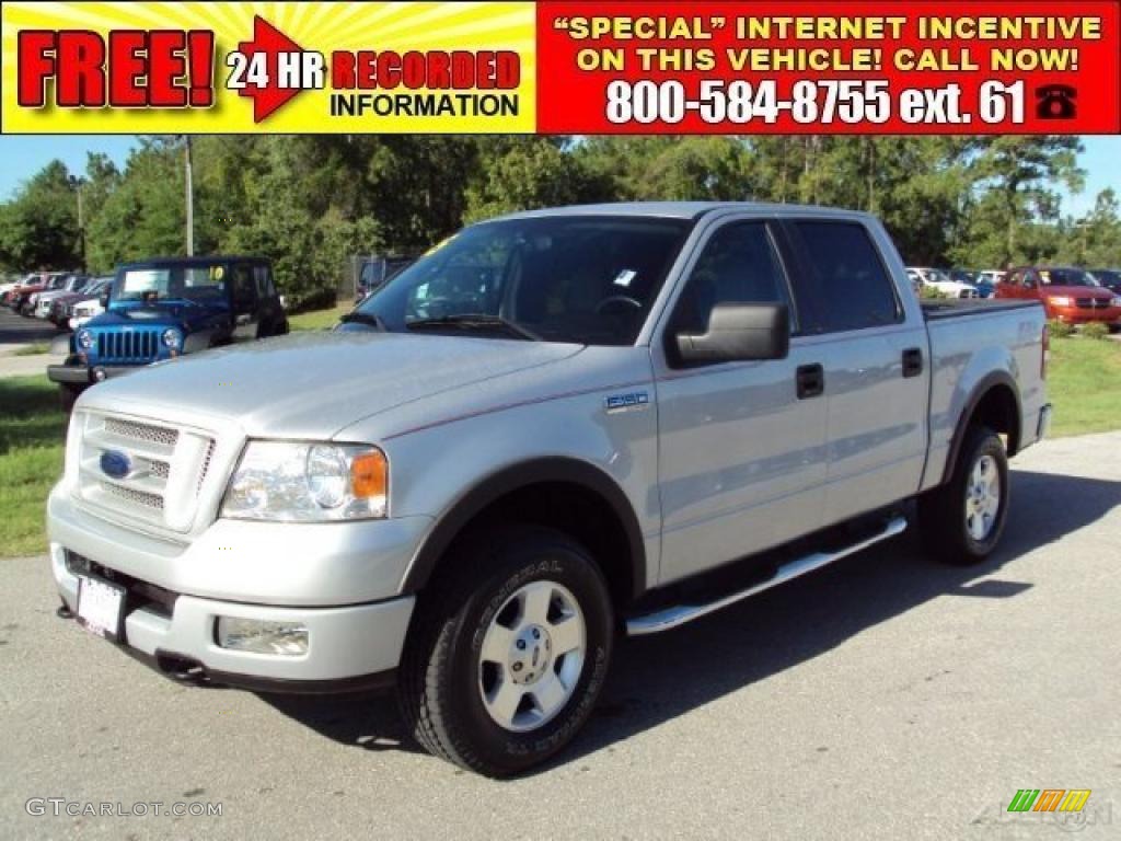 2005 F150 XLT SuperCrew 4x4 - Silver Metallic / Medium Flint/Dark Flint Grey photo #1