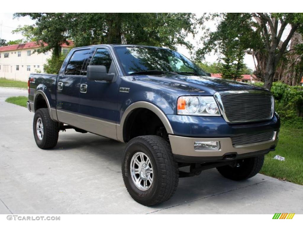 2004 F150 Lariat SuperCrew 4x4 - Medium Wedgewood Blue Metallic / Black photo #17