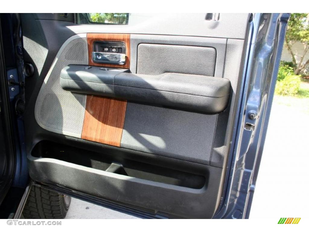 2004 F150 Lariat SuperCrew 4x4 - Medium Wedgewood Blue Metallic / Black photo #40