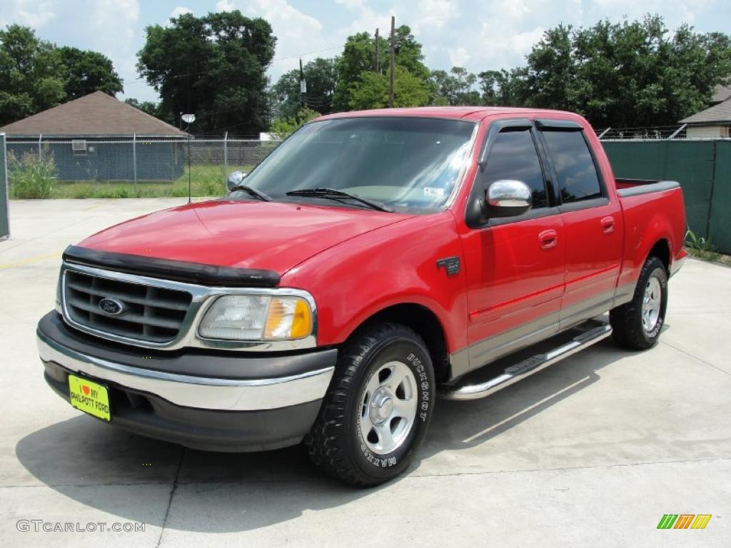 2002 F150 XLT SuperCrew - Bright Red / Medium Parchment photo #7