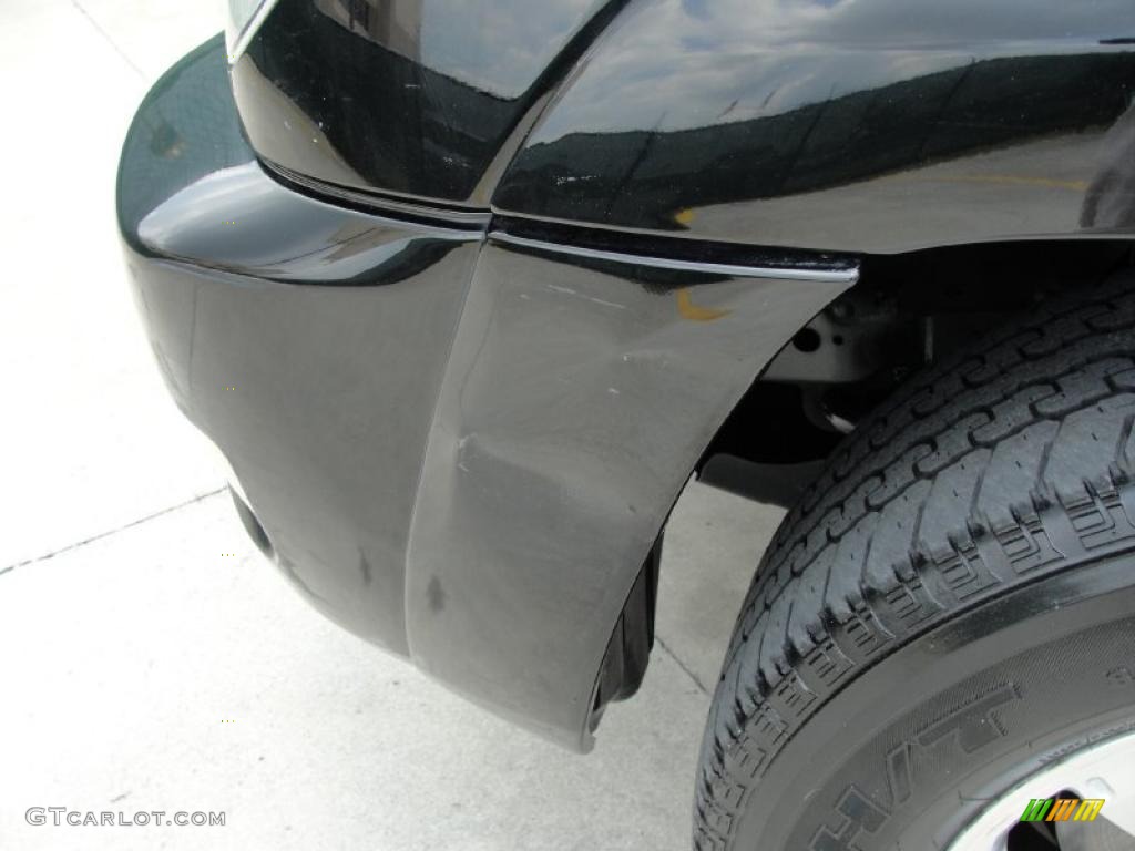 2004 4Runner Limited - Black / Taupe photo #13
