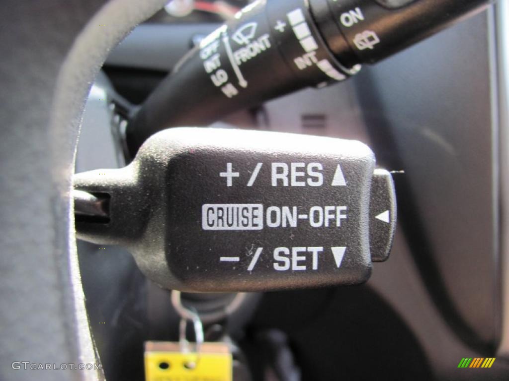 2010 Sportage LX V6 4x4 - Bright Silver / Black photo #9