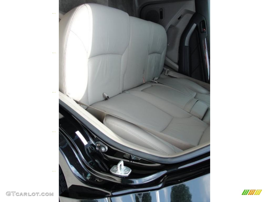 2004 4Runner Limited - Black / Taupe photo #33