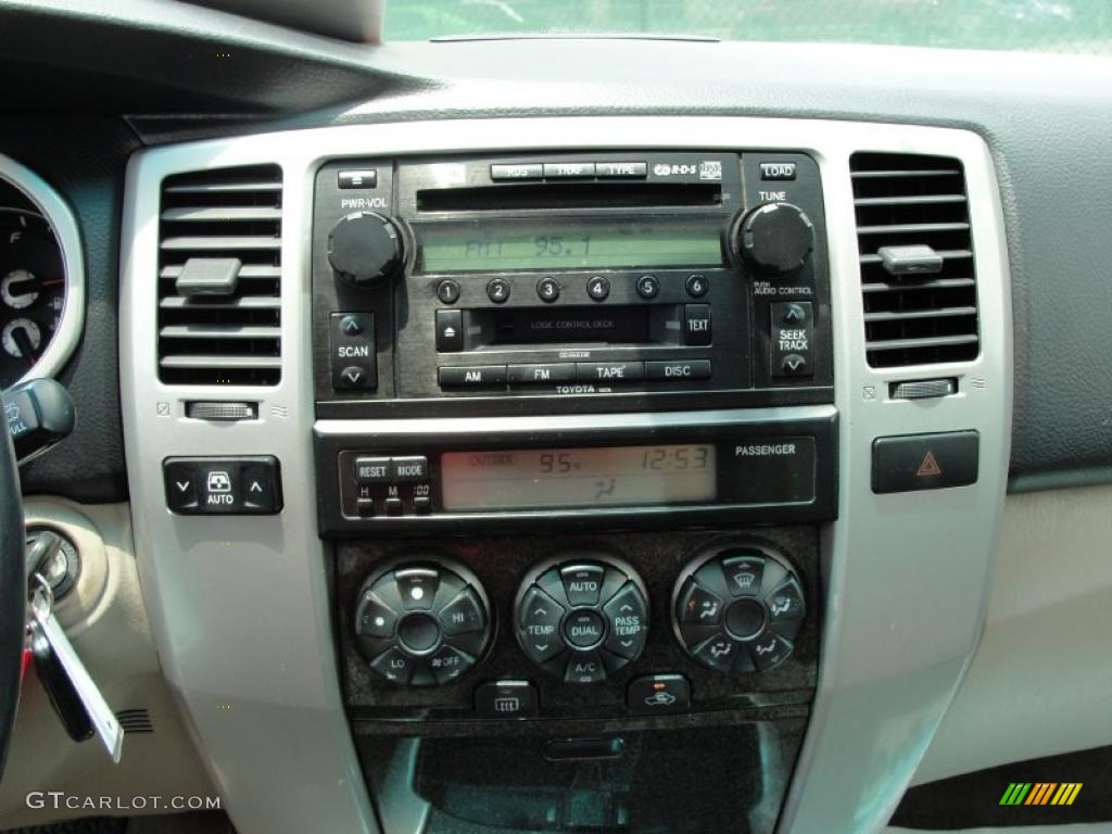 2004 4Runner Limited - Black / Taupe photo #40