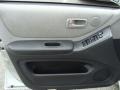 Millennium Silver Metallic - Highlander V6 4WD Photo No. 6