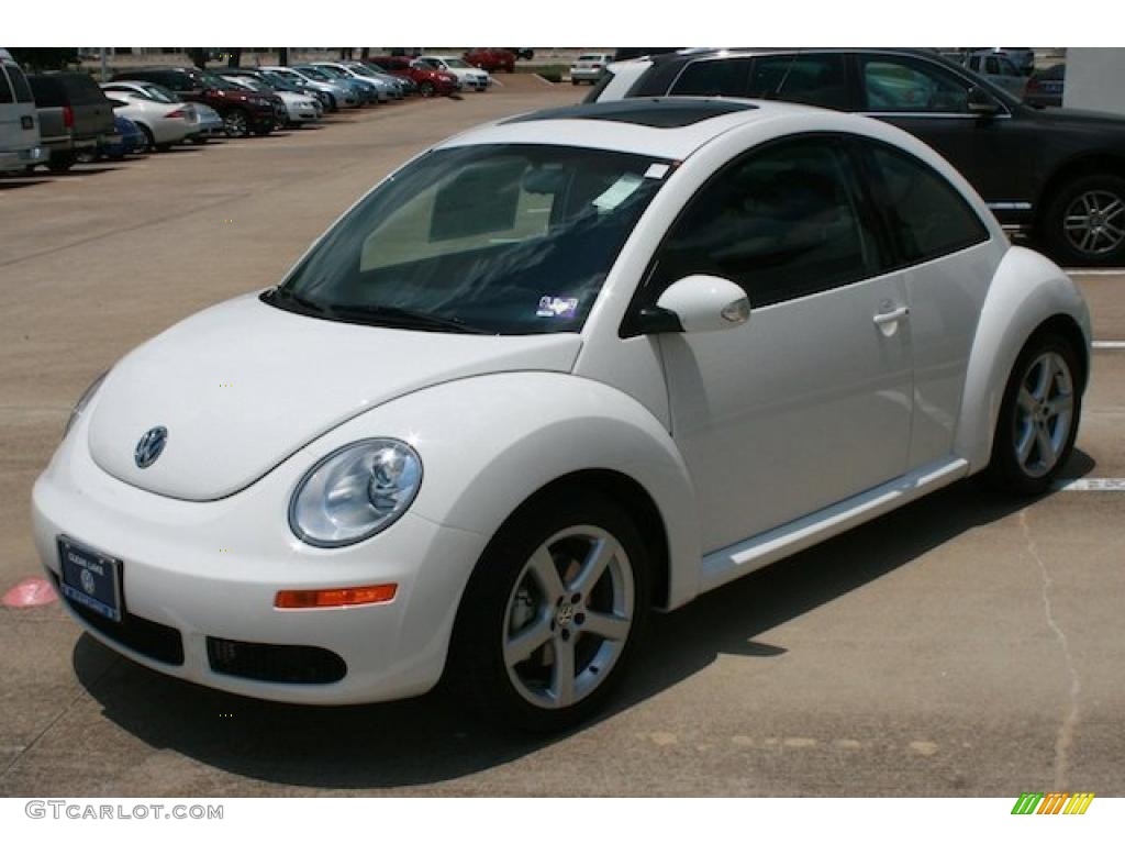 2010 New Beetle 2.5 Coupe - Candy White / Black photo #3