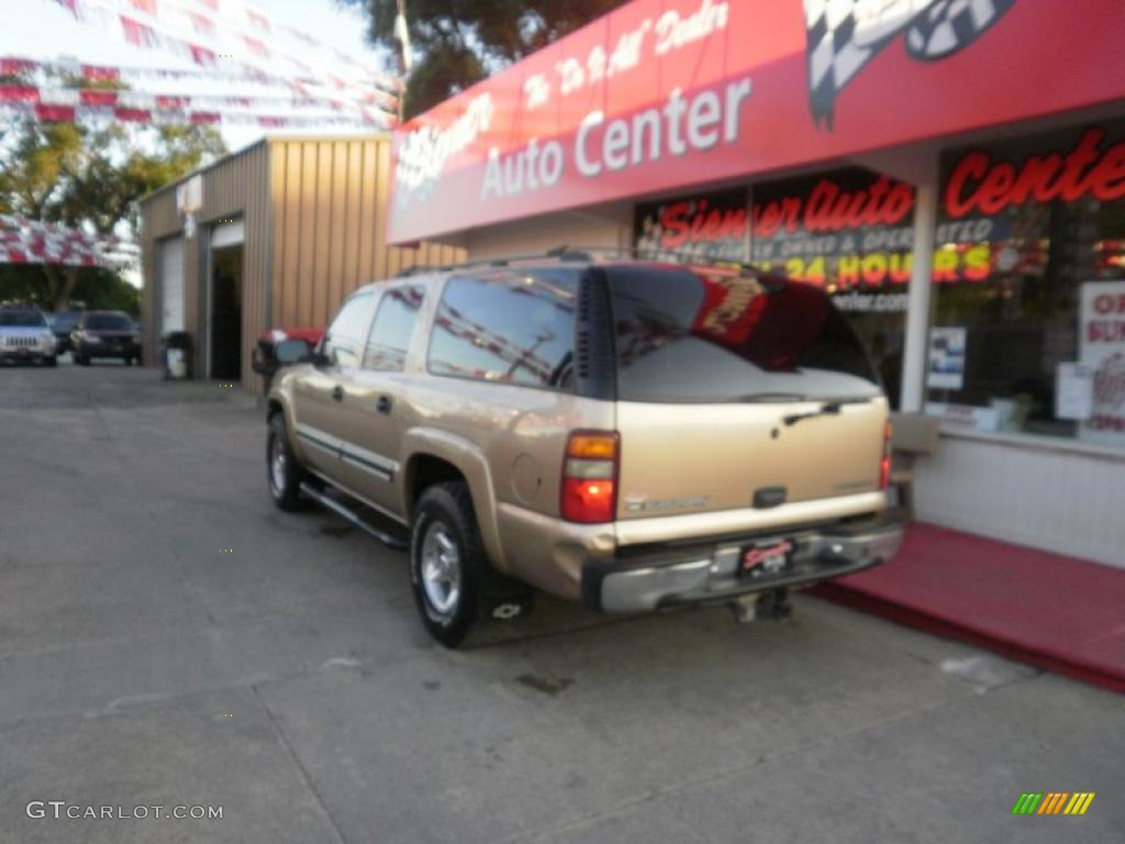 2001 Suburban 1500 LS 4x4 - Sunset Gold Metallic / Tan photo #8