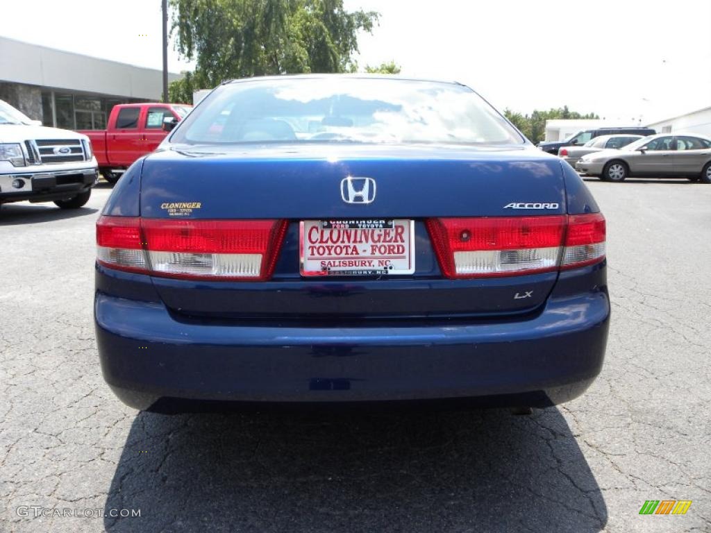 2004 Accord LX Sedan - Eternal Blue Pearl / Gray photo #4