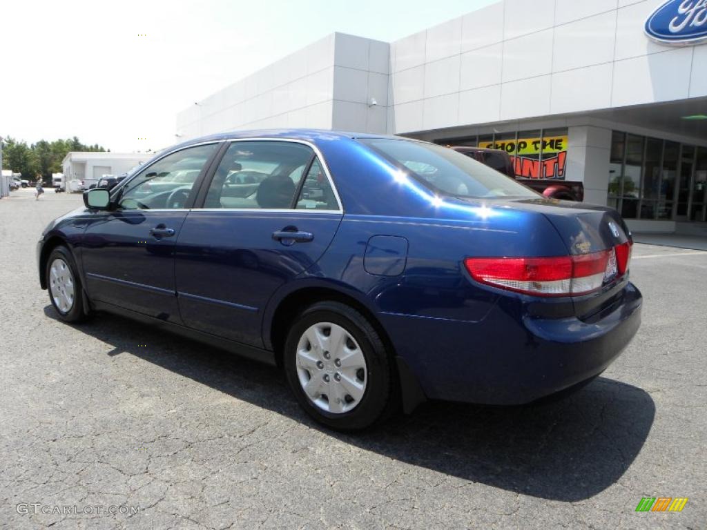 2004 Accord LX Sedan - Eternal Blue Pearl / Gray photo #21