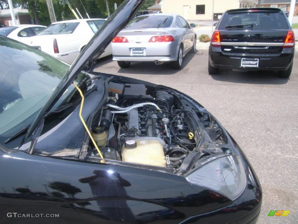 2003 Focus ZX3 Coupe - Pitch Black / Medium Graphite photo #20