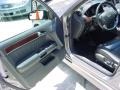 Platinum Graphite - M 35 Sedan Photo No. 15