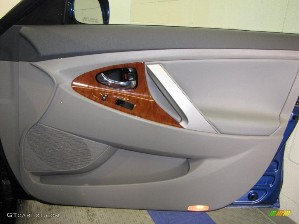 2008 Camry XLE V6 - Blue Ribbon Metallic / Ash photo #15