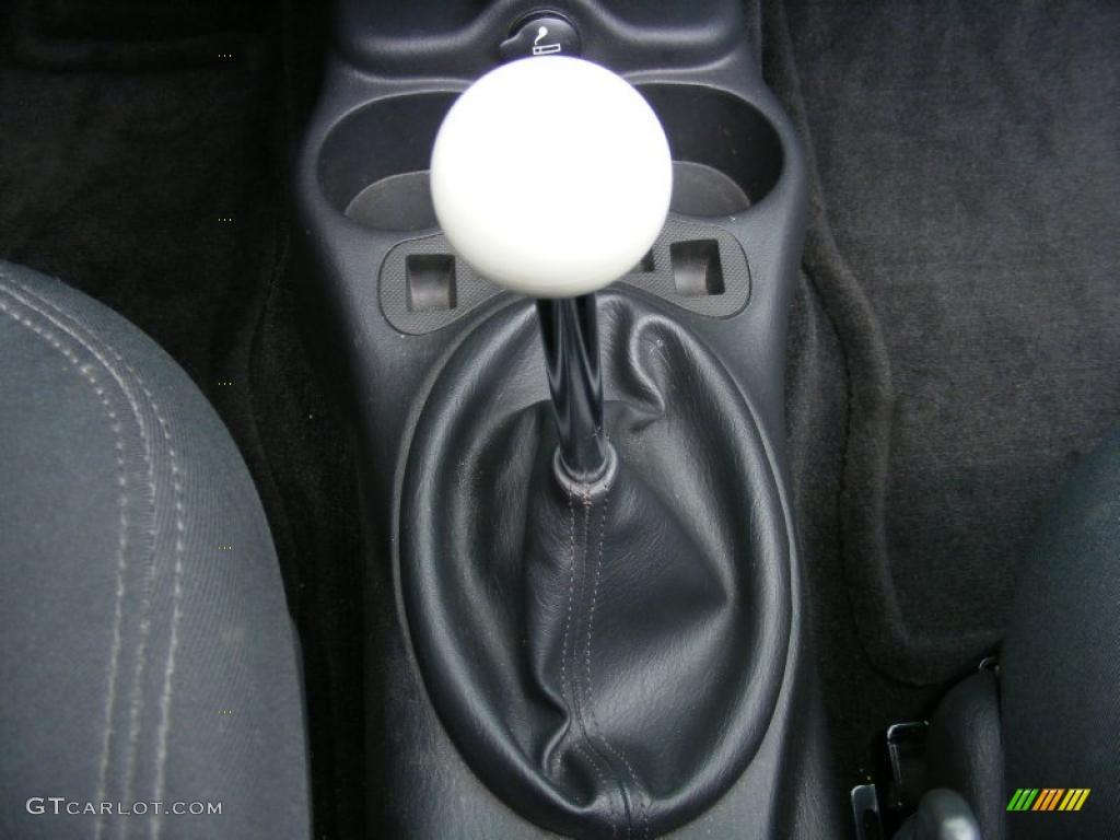 2005 PT Cruiser Convertible - Electric Blue Pearl / Dark Slate Gray photo #24