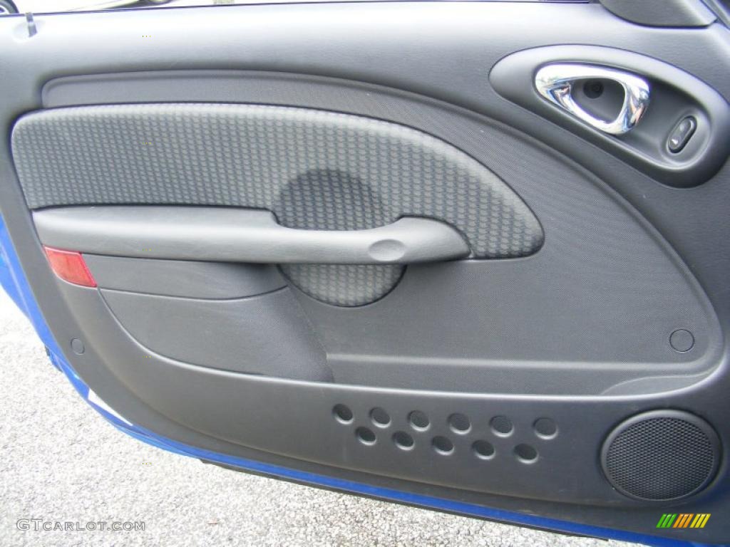 2005 PT Cruiser Convertible - Electric Blue Pearl / Dark Slate Gray photo #25