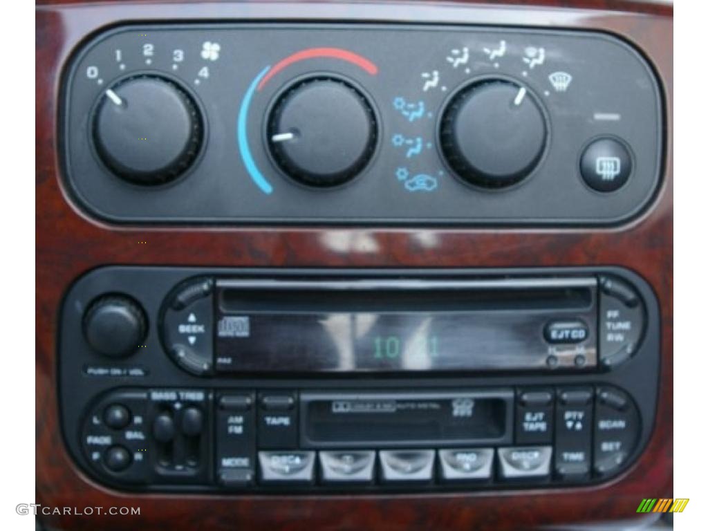 2002 Sebring LX Convertible - Brilliant Silver Metallic / Dark Slate Gray photo #11