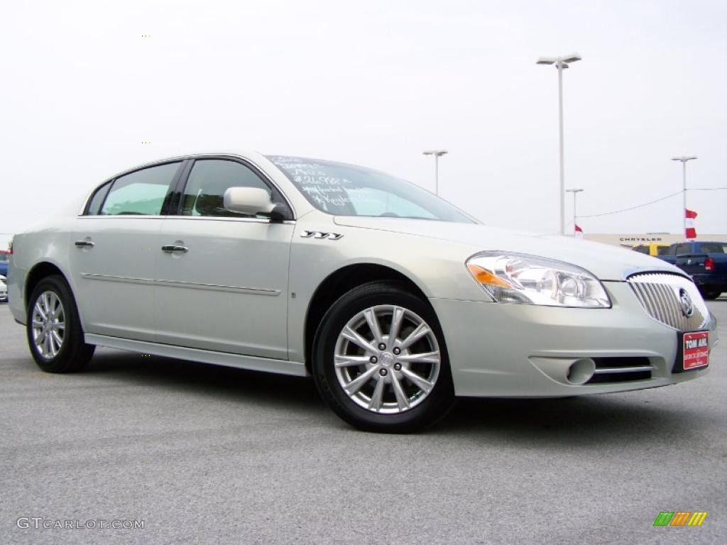 Pearl Frost Tri-Coat Buick Lucerne