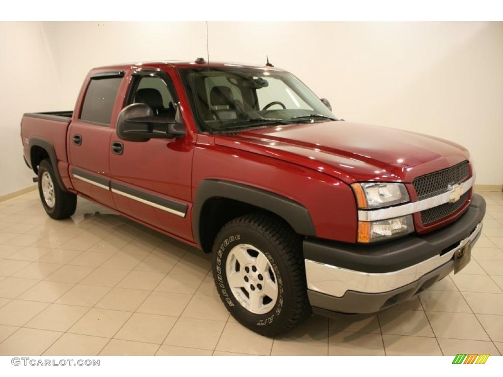 2005 Silverado 1500 Z71 Crew Cab 4x4 - Sport Red Metallic / Dark Charcoal photo #1